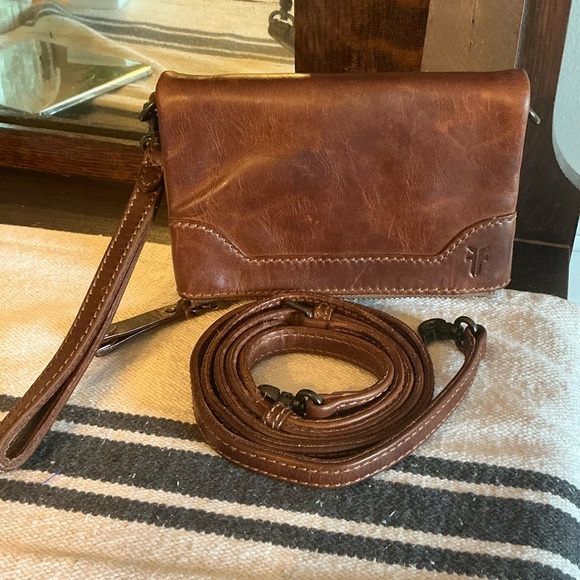 Frye Handbags - Frye Leather Stadium Bag Crossbody Wristlet Cognac Brown Retail $178